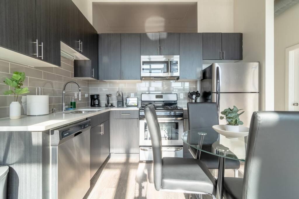 Mccormick Place Beautiful 2Br Apartment With Optional Parking Sleeps Up To 8 Near Soldier Field, Grant Park And Lakefront Trail Chicago Eksteriør billede