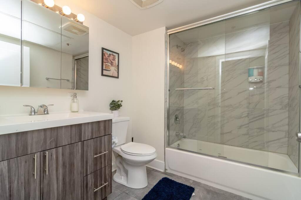 Mccormick Place Beautiful 2Br Apartment With Optional Parking Sleeps Up To 8 Near Soldier Field, Grant Park And Lakefront Trail Chicago Eksteriør billede