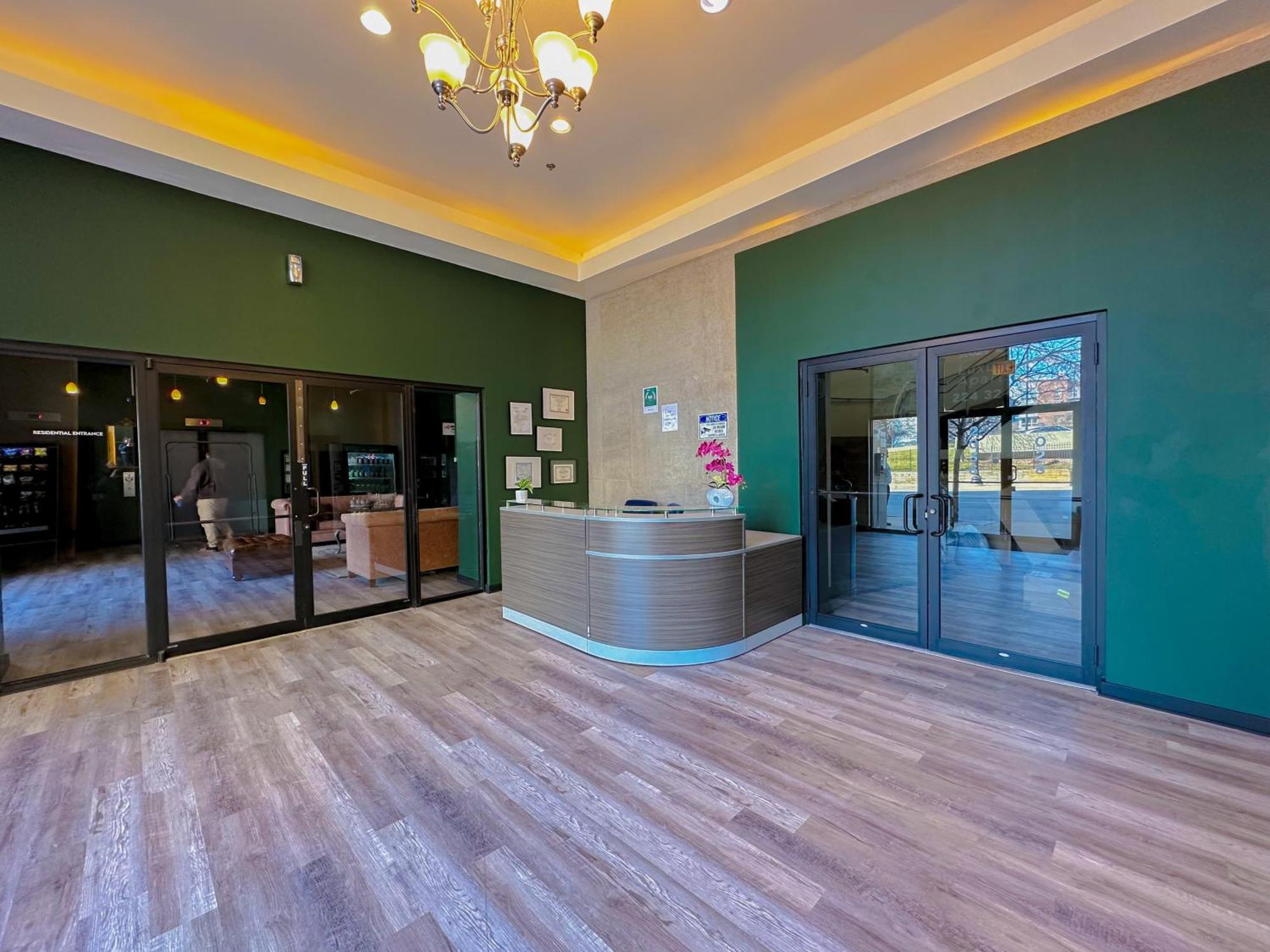 Mccormick Place Beautiful 2Br Apartment With Optional Parking Sleeps Up To 8 Near Soldier Field, Grant Park And Lakefront Trail Chicago Eksteriør billede